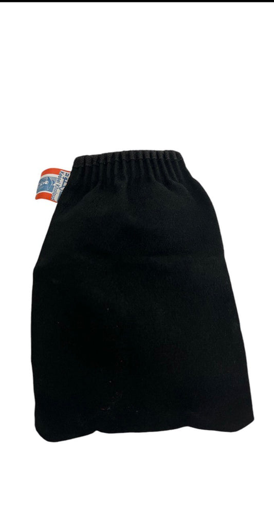 Schwarzer Peelinghandschuh Kese für intensives Peeling und Hautpflege im Hamam Düsseldorf, Deutschland