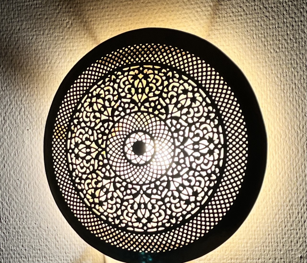 Orientalische Wandlampe Handgefertigte aus Messing 30x30cm Farbe Gold Aus Marrakesch